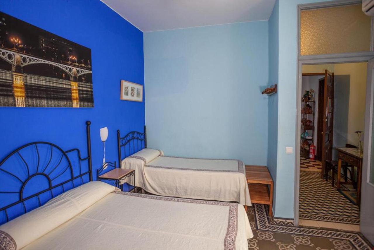 Chambre Triple avec Salle de Bains Privative
